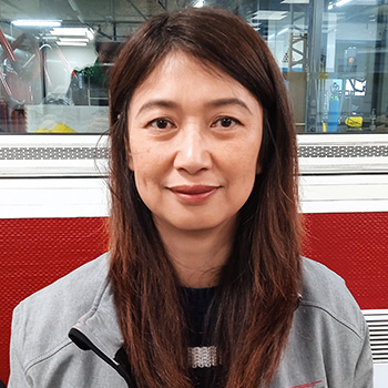 Jing ZHOU, Enseignante